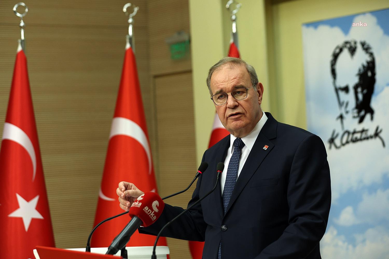 CHP Sözcüsü Faik Öztrak, “Koltuktan kalkmamak için mizah yapan gençlerimize