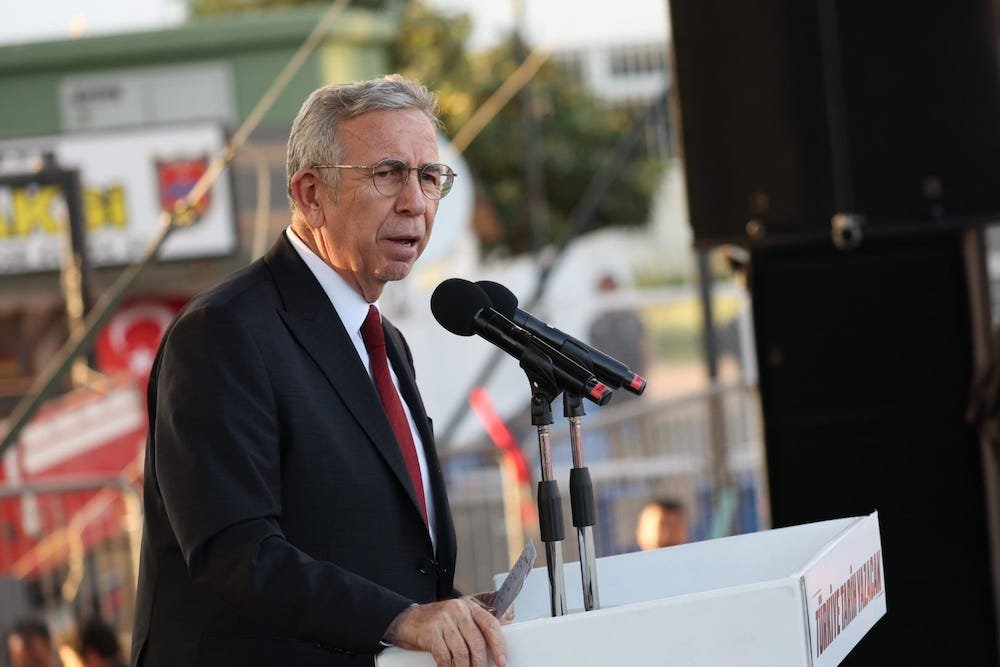 Ankara Büyükşehir Belediye Başkanı Mansur Yavaş, Antalya’nın Kepez ilçesinde; “Seçime