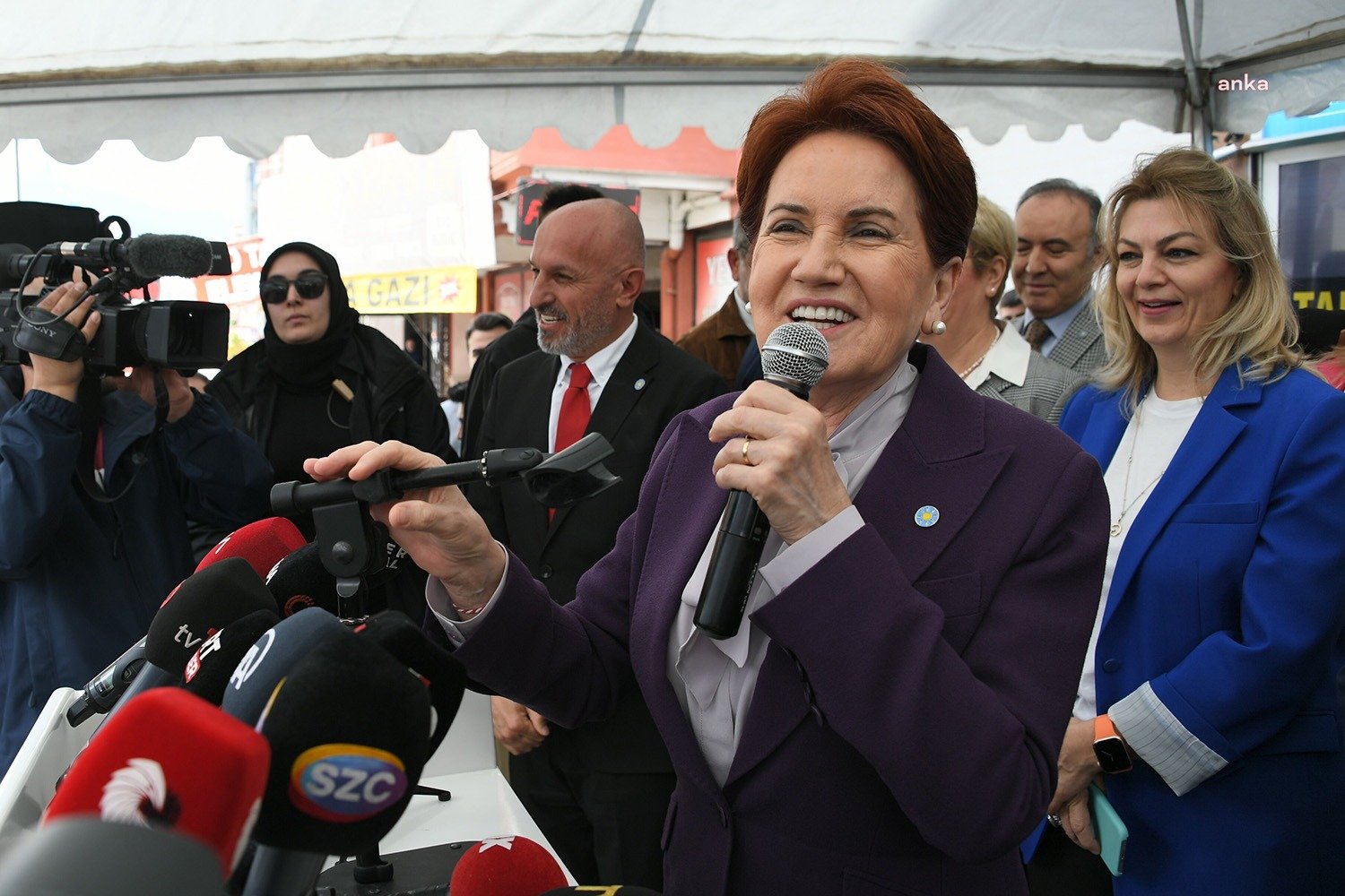 İYİ Parti Genel Başkanı Meral Akşener, partisinin Mamak'taki seçim koordinasyon