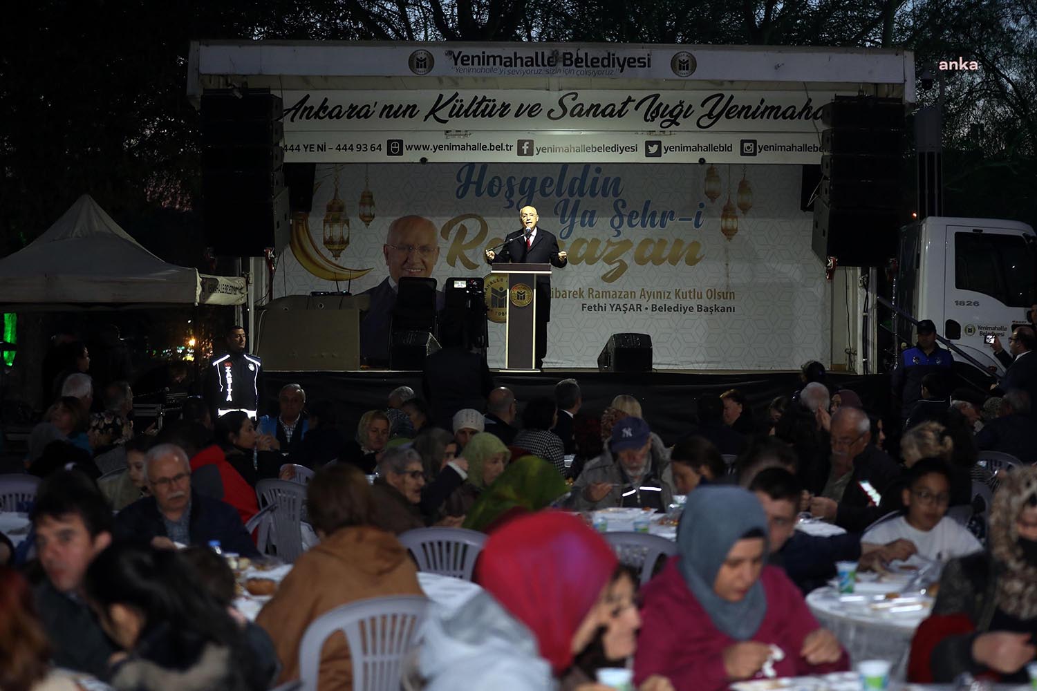 Yenimahalle Belediyesi, Ramazan ayı dolayısıyla kent genelinde düzenlediği iftar programlarının