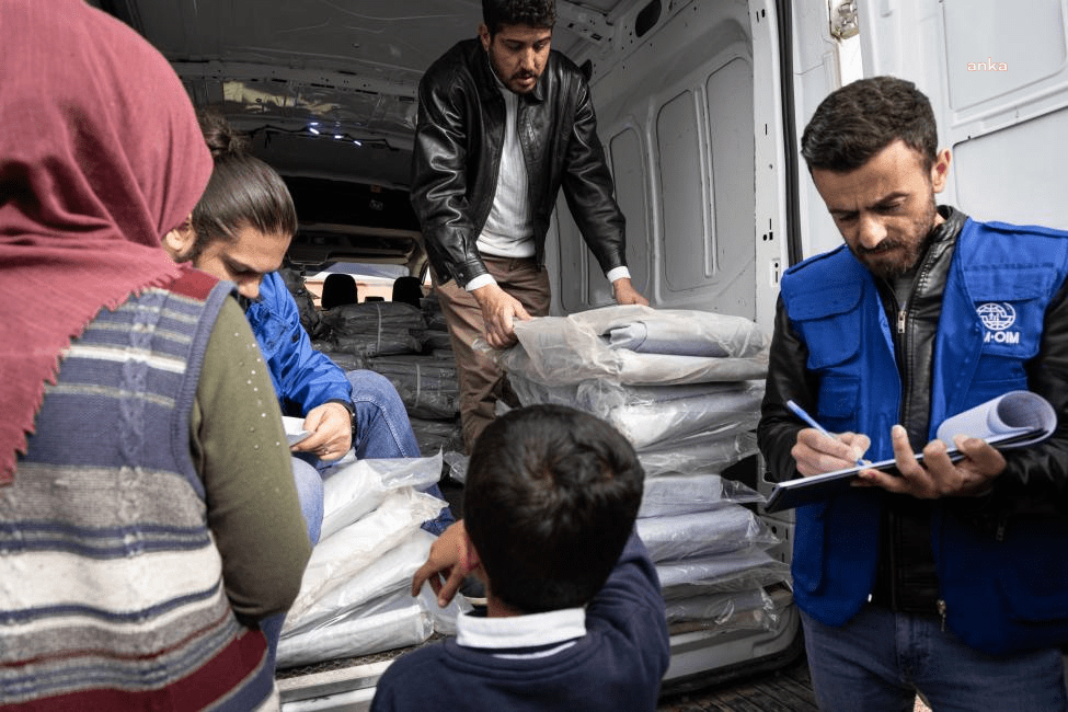 Uluslararası Göç Örgütü (IOM), “Türkiye, depremlerin ikinci ayında yaşanan felaketin
