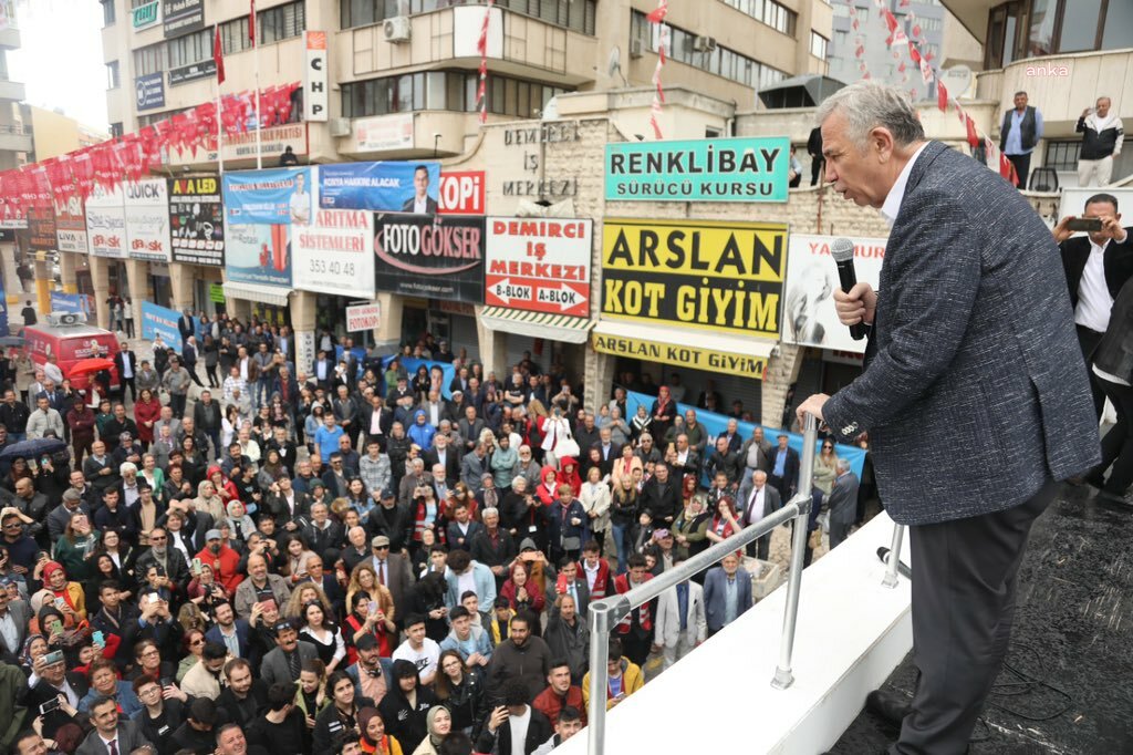Ankara Büyükşehir Belediye Başkanı Mansur Yavaş, “Kimseyi aç ve açıkta