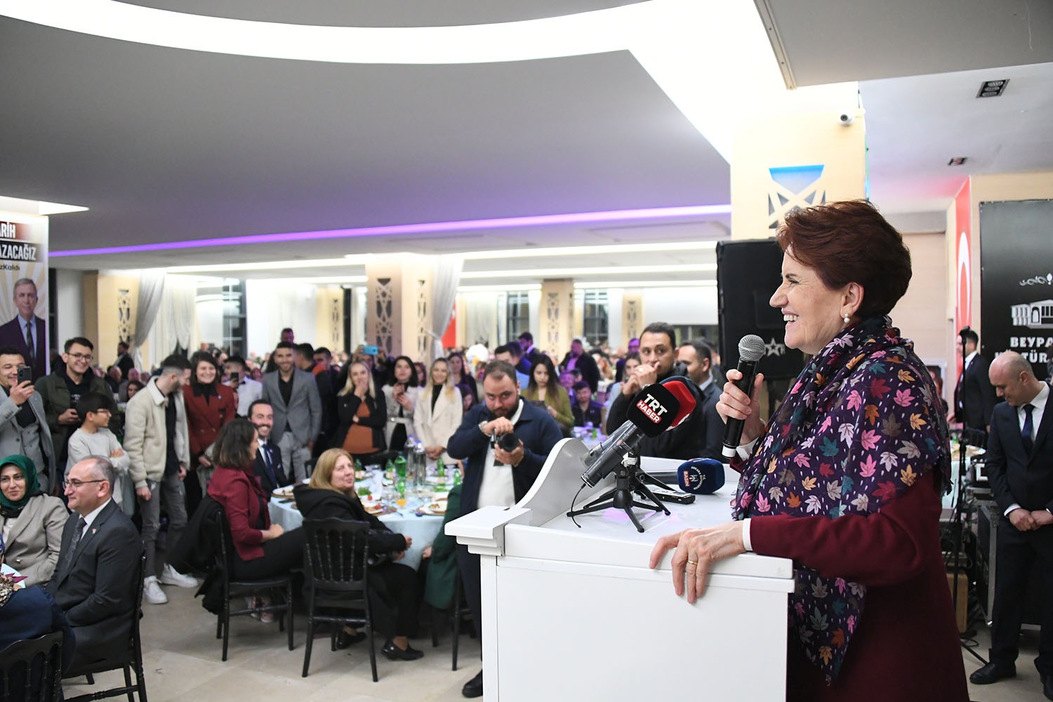 İYİ Parti Genel Başkanı Meral Akşener, Beypazarı'nda düzenlenen iftar programında;