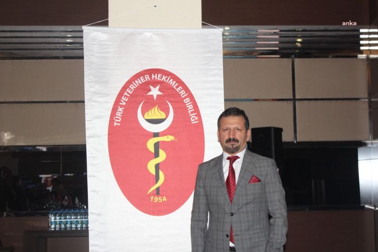 Türk Veteriner Hekimler Birliği (TVHB) Merkez Konseyi Başkanı Prof. Dr.
