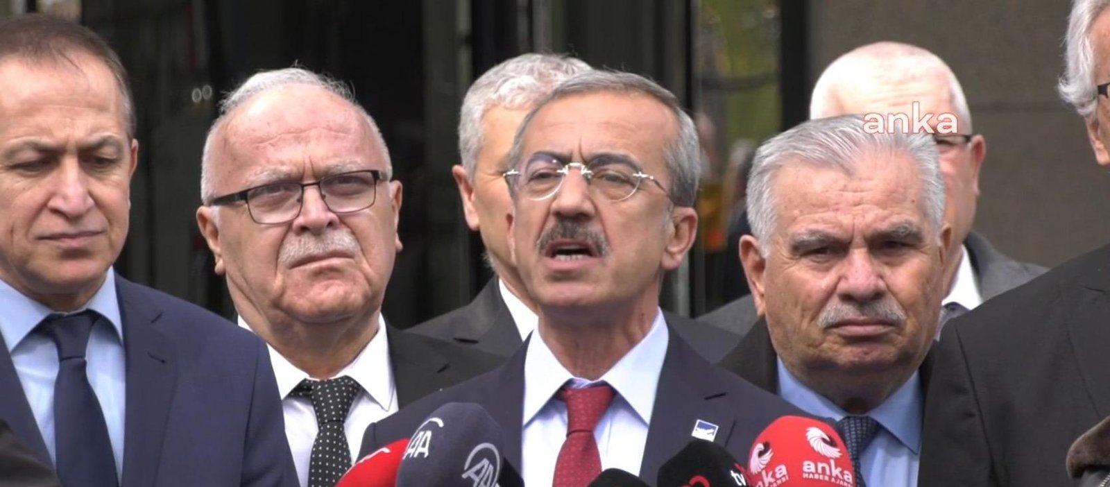 Millet Partisi Genel Başkanı Cuma Nacar, ‘millet’ sözcüğünün Millet İttifakı’nca