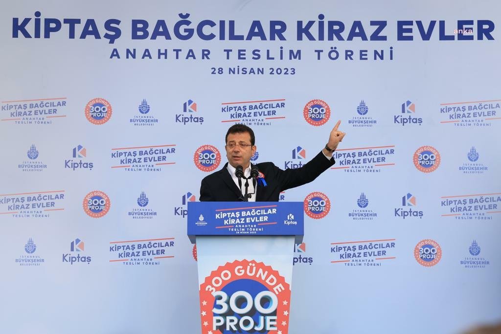 Ekrem İmamoğlu: “Yüz Yılın Dönüşümüne Başladık Diyenler Aslında İkiyüzlü. İnsanların Canıyla Kumar Oynanmaz” İstanbul Büyükşehir Belediye (İBB) Başkanı Ekrem İmamoğlu, Bağcılar’da kentsel dönüşüm