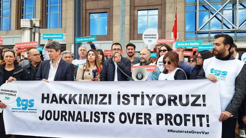 Türkiye Gazeteciler Sendikası (TGS) üyesi Reuters çalışanları, toplu iş sözleşmesinde