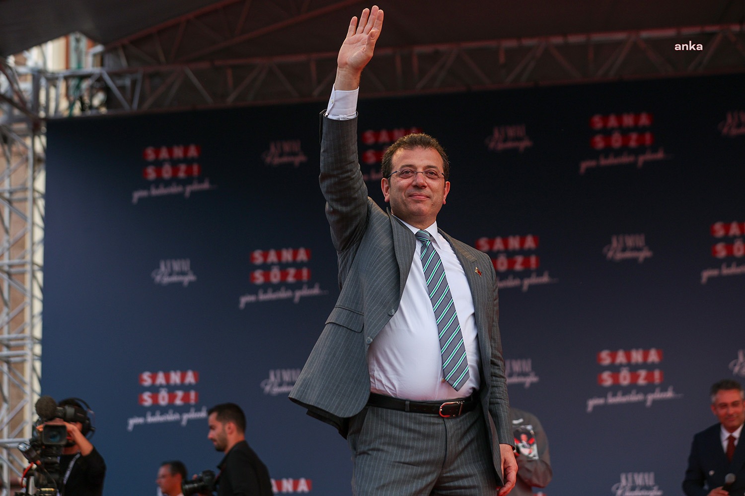 İstanbul Büyükşehir Belediye (İBB) Başkanı Ekrem İmamoğlu, '1 Mayıs Emek