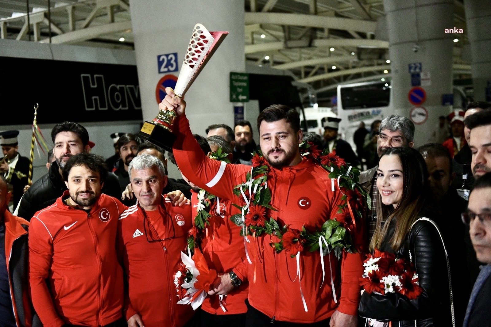 Hırvatistan'ın başkenti Zagreb'de, 17-23 Nisan arasında düzenlenen Avrupa Güreş Şampiyonası'ndan