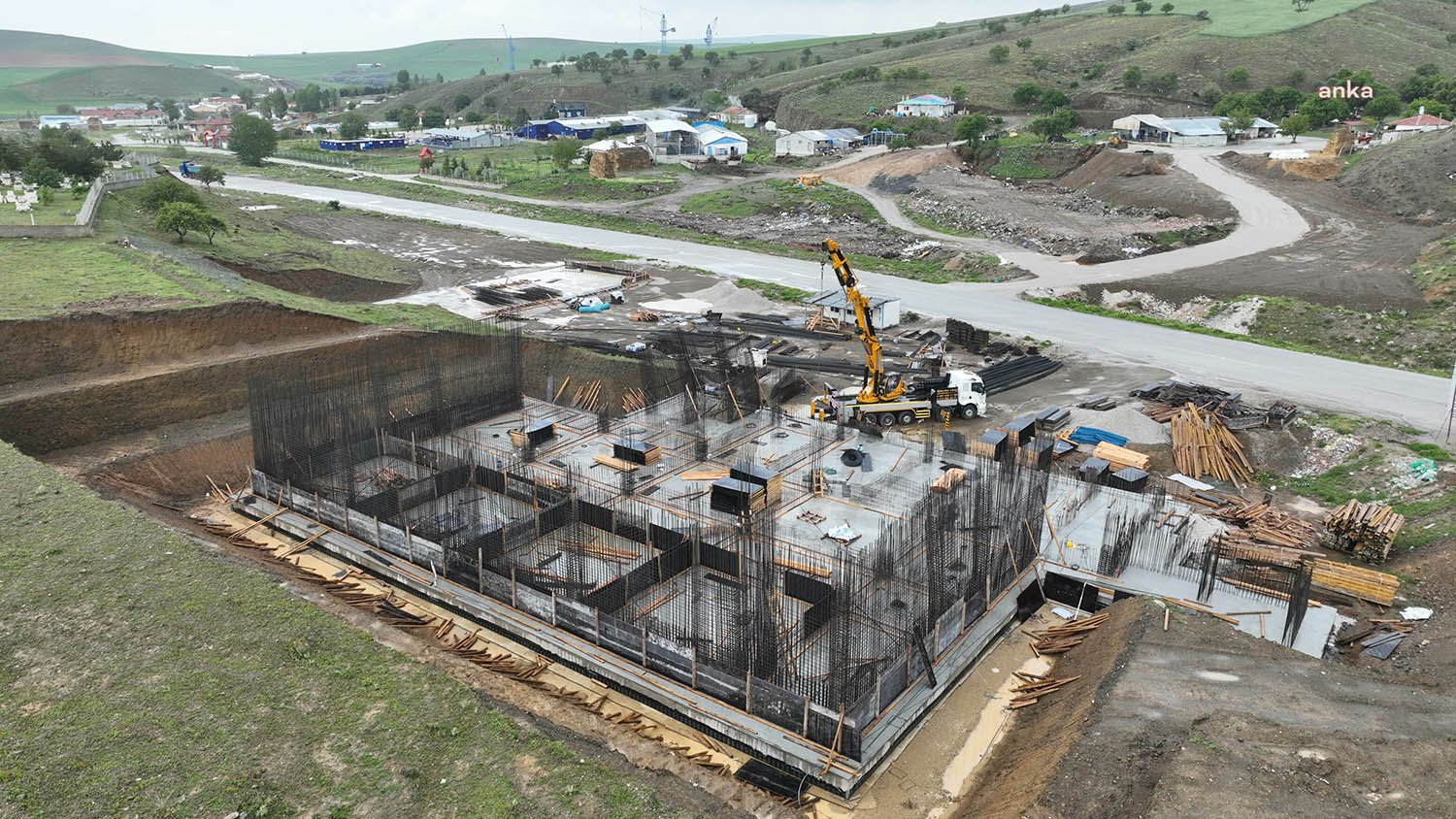 Ankara Büyükşehir Belediye Başkanı Mansur Yavaş’ın nisan ayında törenle temelini