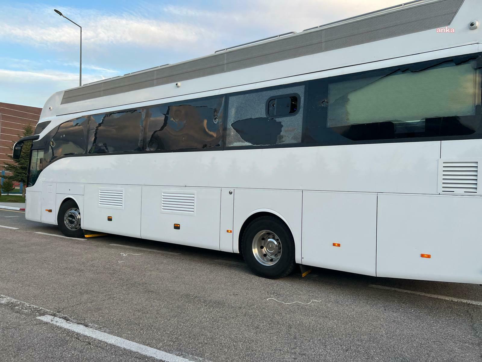 İstanbul Büyükşehir Belediyesi Başkanı Ekrem İmamoğlu’nun Erzurum mitinginde taşlı provokasyon