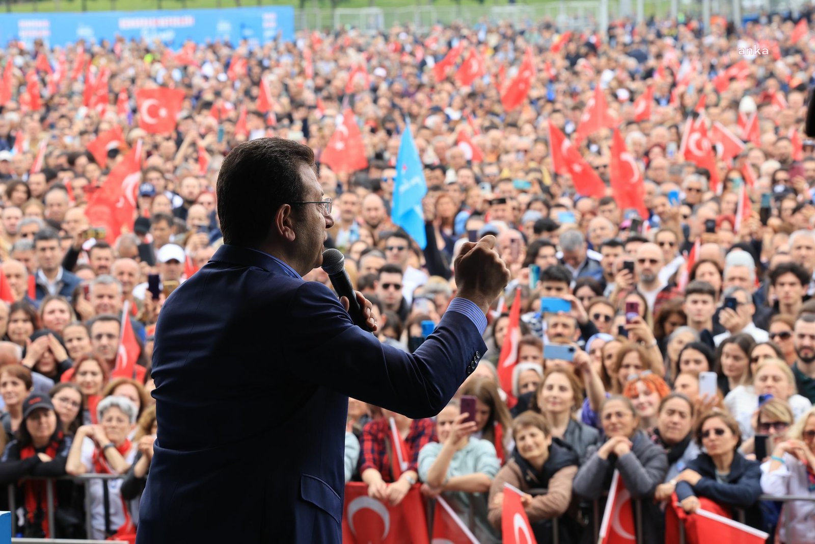 Ekrem İmamoğlu: “28 Mayıs’ta Sandığı Protesto Etmenin Maliyeti Çok Yüksek Olacak. Asla Tereddüt Etmeyin, Sandıklara Gidin, Oyunuzu Kullanın” İstanbul Büyükşehir Belediye (İBB) Başkanı Ekrem İmamoğlu, “28 Mayıs'ta sandığı
