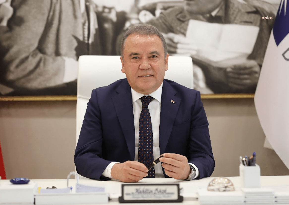 Antalya Büyükşehir Belediye Başkanı Muhittin Böcek, 1 Mayıs Emek ve