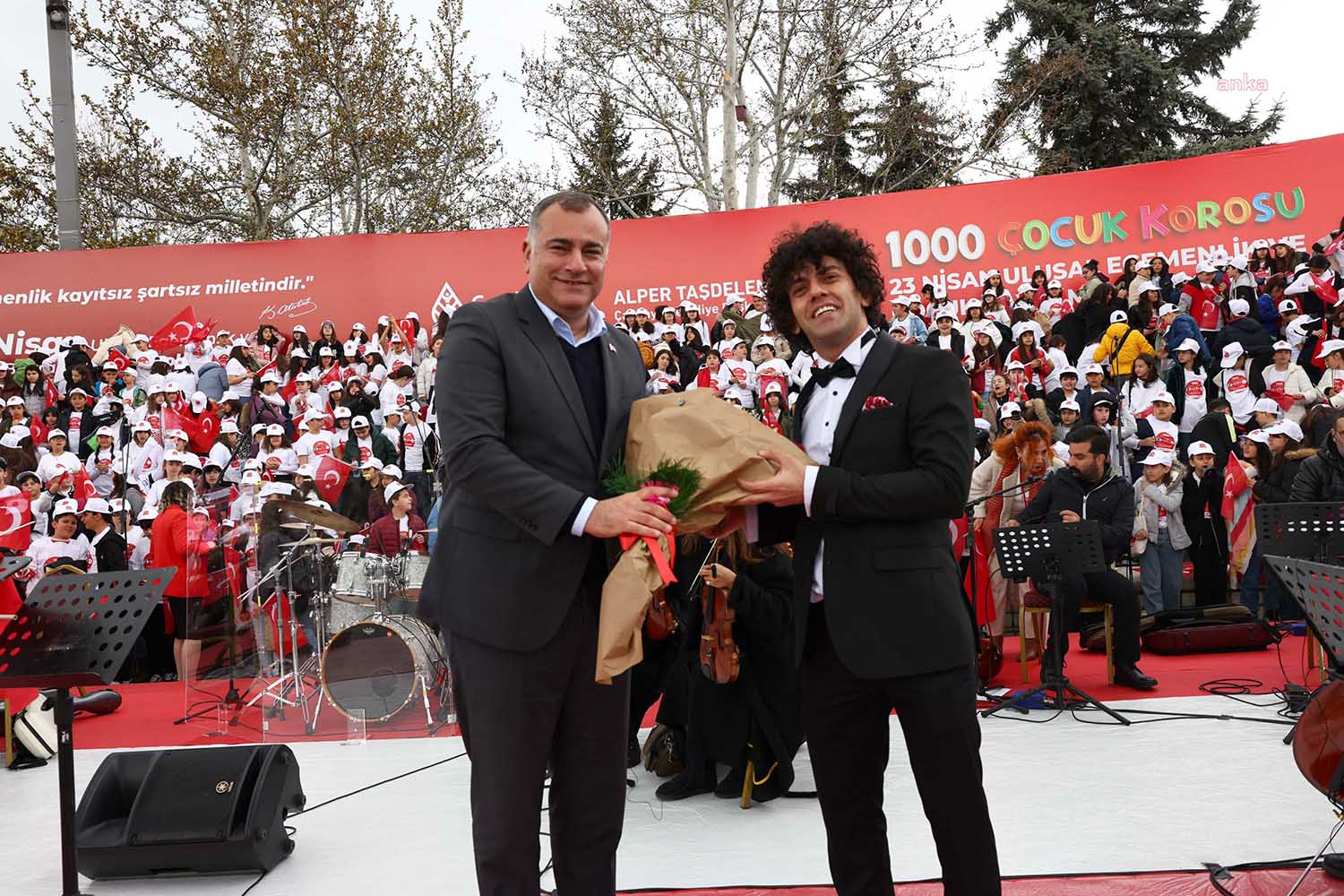 Çankaya Belediyesi 1000 Çocuk Korosu, Anıtpark’ta 23 Nisan konseri verdi.