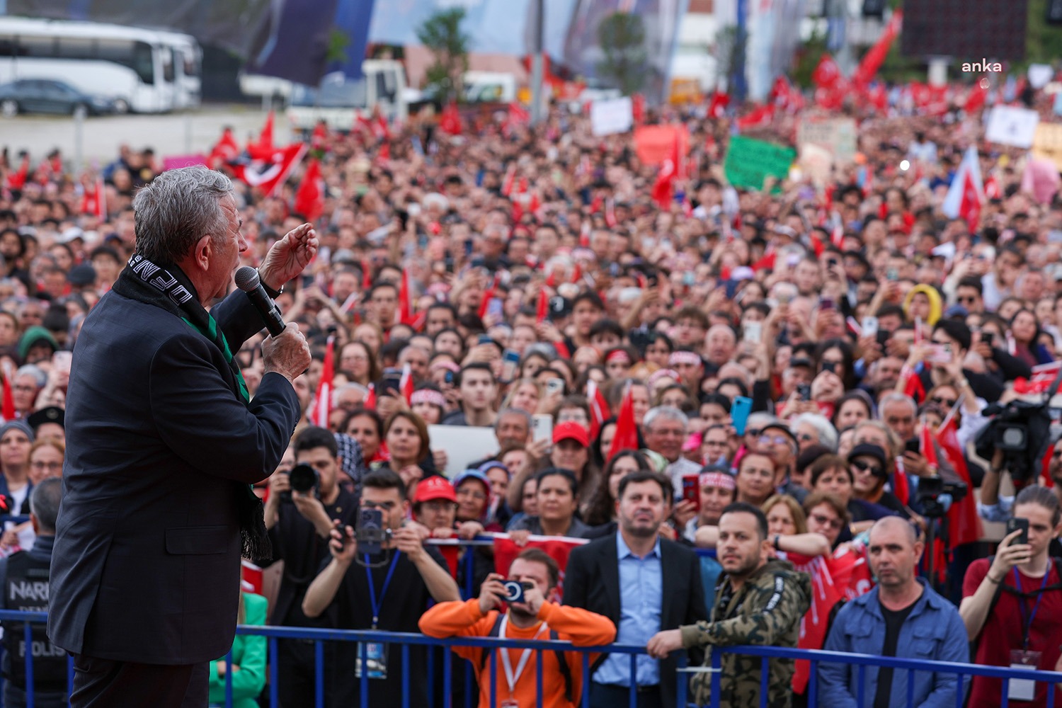 Ankara Büyükşehir Belediye Başkanı Mansur Yavaş, Denizli’de; “Değerli AK Parti