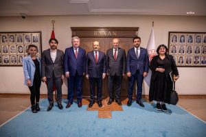 ato-baskani-barandan-vedat-bilgine-ziyaret-isverenlerin-prim-odeme-gun-sayisinin-7-bin-200-gune-cekilmesi-konusundaki-mujde-bizi-cok-mutlu-etti