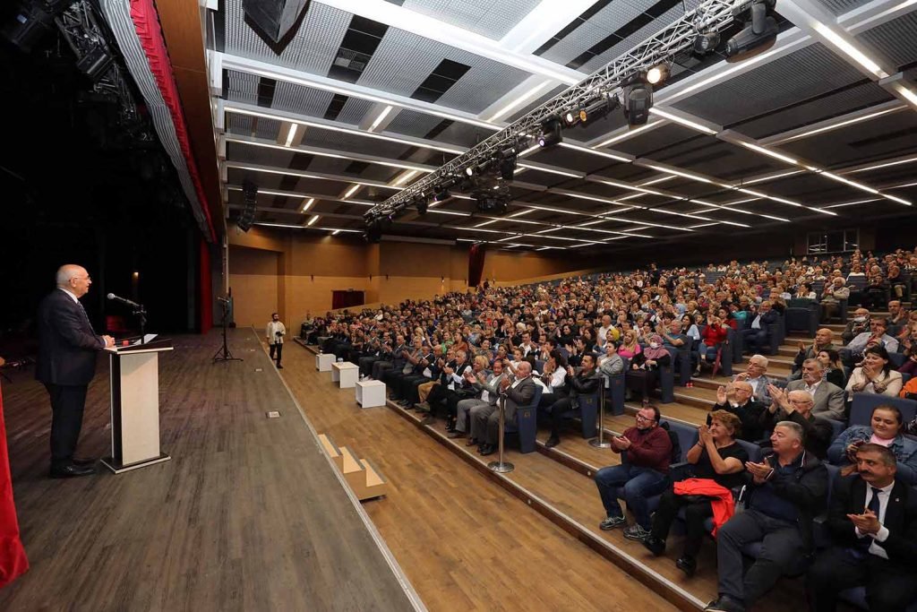 bozkirin-tezenesi-neset-ertas-yenimahallede-anildi