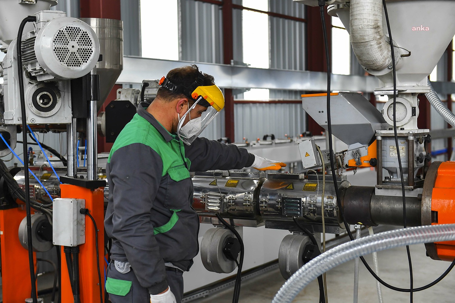 Ankara Büyükşehir Belediyesi (ABB) iştiraklerinden BelPlas AŞ, park ve bahçelerden
