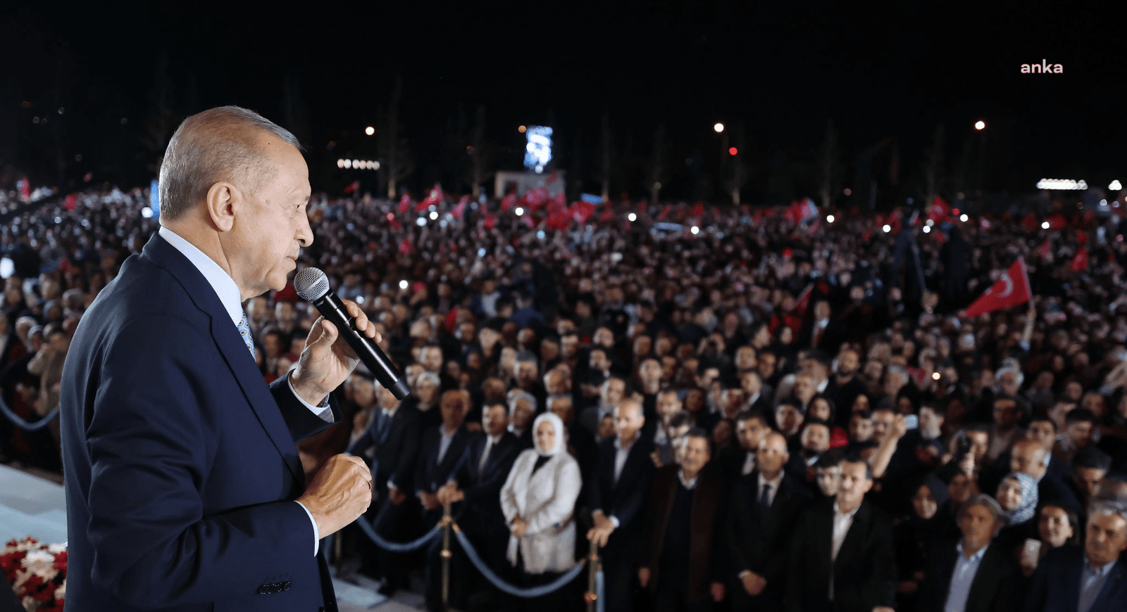 Dünya liderleri, yeniden seçilen Cumhurbaşkanı Recep Tayyip Erdoğan’ı arayarak tebrik
