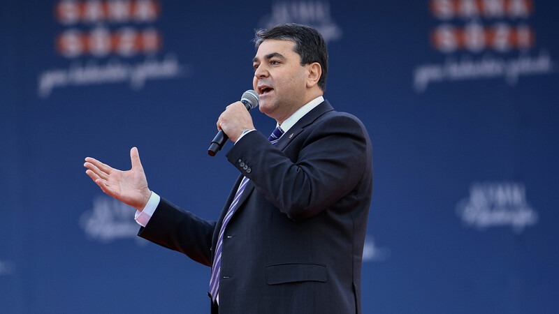 Demokrat Parti Genel Başkanı Gültekin Uysal Millet İttifakı’nın İstanbul mitinginde; "Şimdi