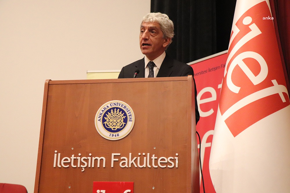 ilev-meslekte-50-yilini-dolduran-gazetecilere-onur-plaketi-verdi