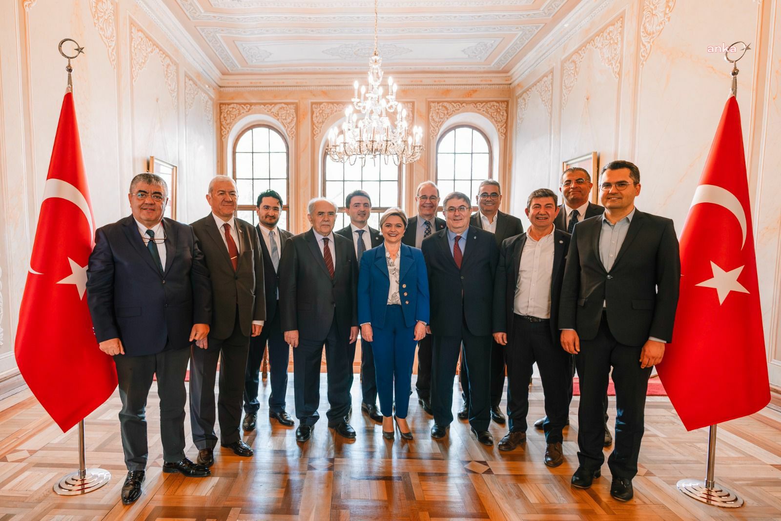 Millet İttifakı’nın ekonomi kurmayları bugün İstanbul’da bir araya geldi. Toplantının