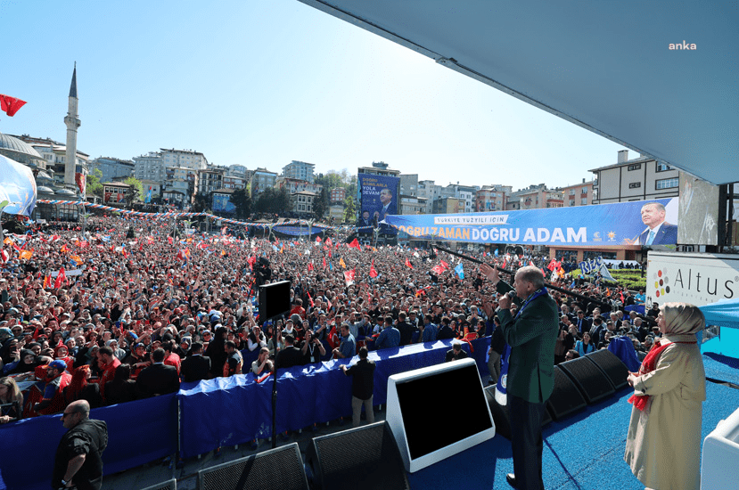 Cumhurbaşkanı Erdoğan: “Destek Ödemesiyle Birlikte Yaş Çay Alım Fiyatını, Kilo Başına Yüzde 64 Artırarak 11 Lira 30 Kuruşa Çıkarıyoruz” Cumhurbaşkanı ve AKP Genel Başkanı Recep Tayyip Erdoğan, bugün Rize’de,