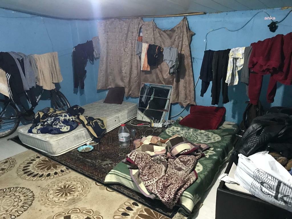 İstanbul Emniyet Müdürlüğü, dün düzenlenen operasyonlarda 46 kaçak göçmenin yakalandığını