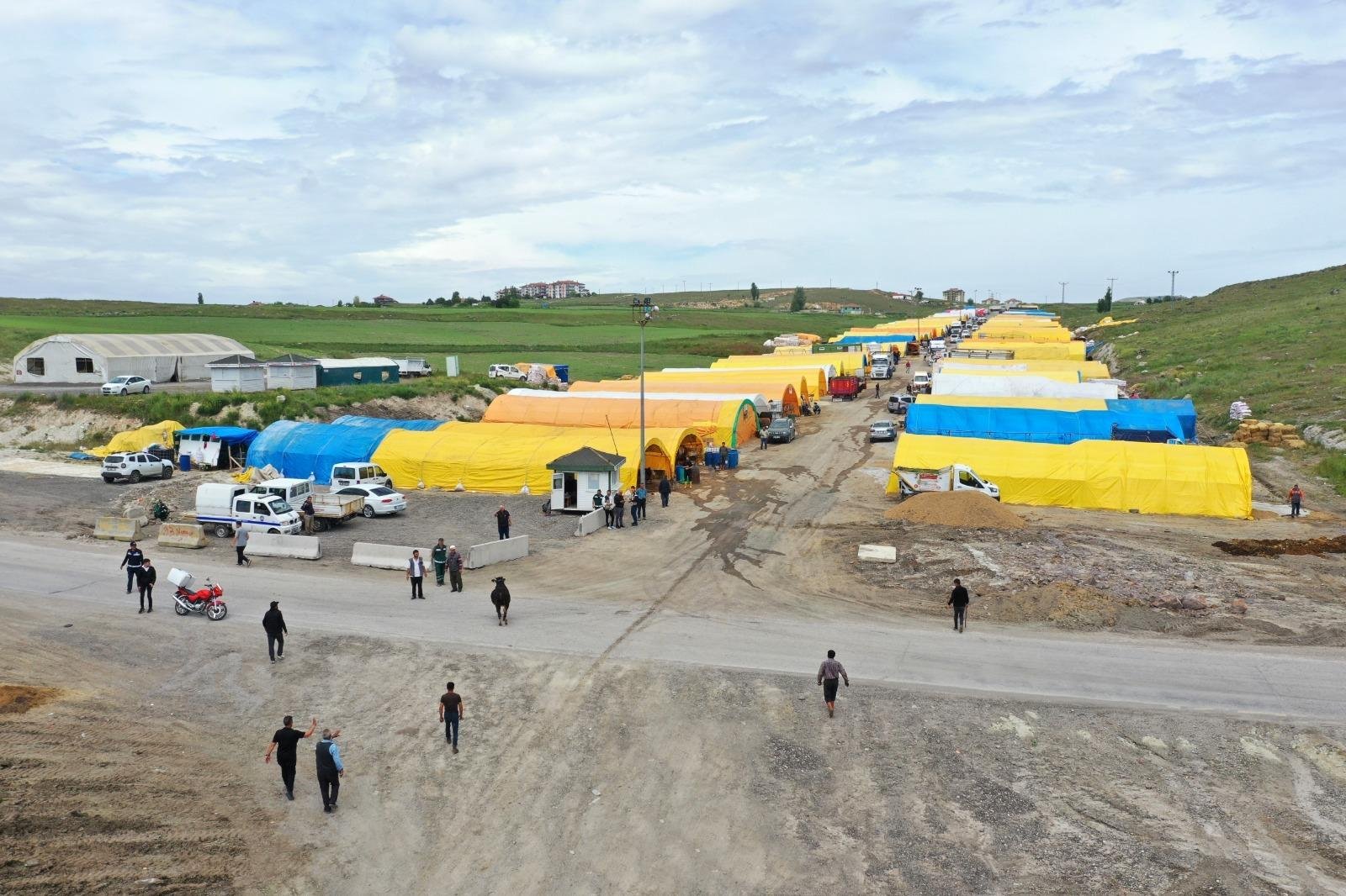 Keçiören Belediyesi tarafından ilçedeki Karşıyaka Mahallesi’nde bulunan Mahmudiye ve Demir