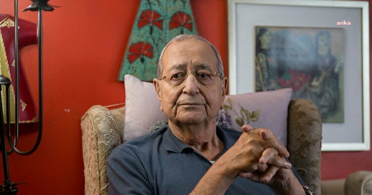 Gazeteci Mehmet Barlas (81), İstanbul’daki Barbaros Hayrettin Paşa Camii'nde kılınan