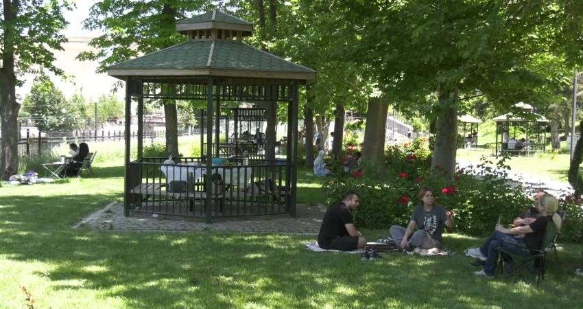 Ankara Büyükşehir Belediyesi’nin kent genelindeki parkları ve rekreasyon alanları, Kurban