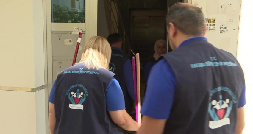 Ankara Büyükşehir Belediyesi (ABB), evde gündüz bakım hizmeti ile yaşlı