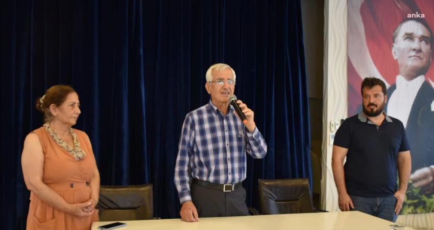 Arsuz Belediye Başkanı Asaf Güven, Kurban Bayramı dolayısıyla belediye personeli