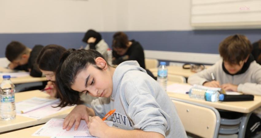 Bayraklı Belediyesi, 2023-2024 eğitim-öğretim yılında Sosyal Etkinlik Merkezi’nde eğitim görecek