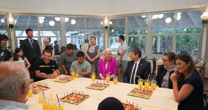 Bilecik Belediyesi tarafından hazırlanan sosyal proje kapsamında açılan Mutluluk Sosyal