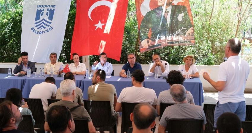 Bodrum Belediye Başkanı Ahmet Aras, Bitez Yalısı başta olmak üzere,