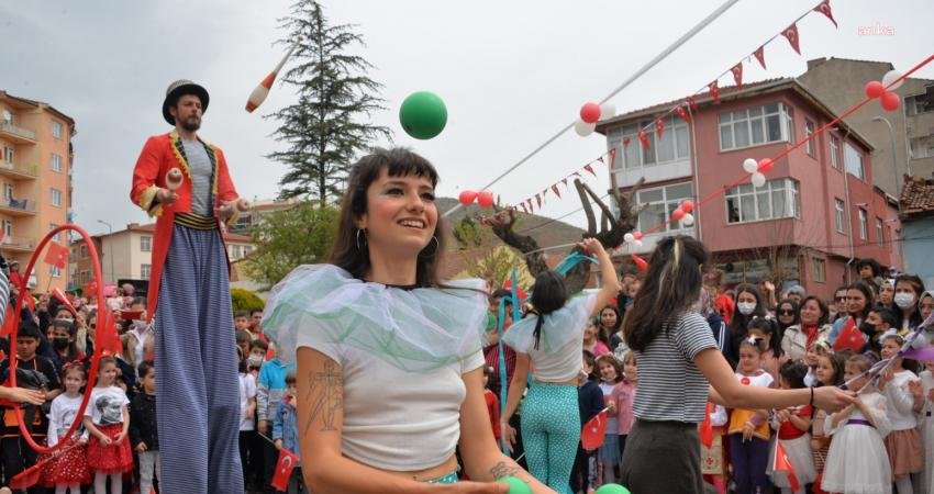 Bozüyük Belediye Başkanı Mehmet Talat Bakkalcıoğlu, “Haydi çocuklar tatile şenlikle