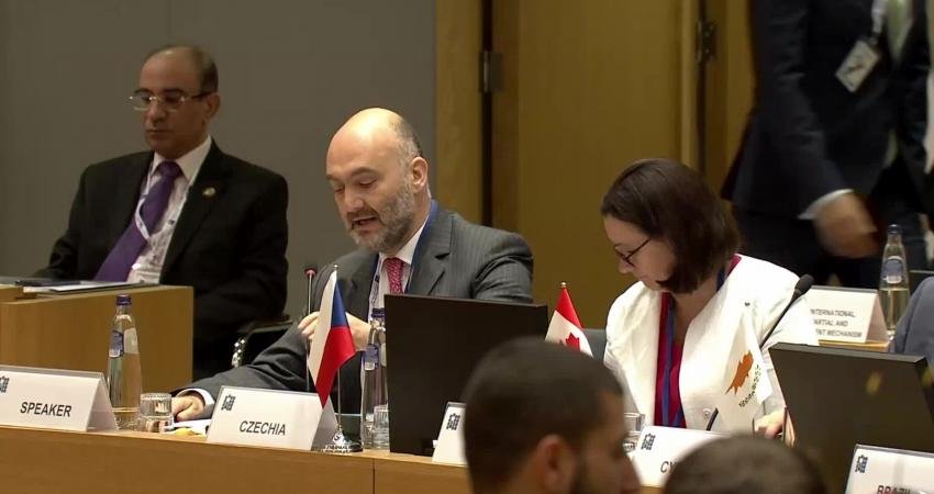 Brüksel’deki Suriye Konferansı… Suriyelilere Ev Sahipliği Yapan Ülkeler “Şam ile Diyalog” Derken, AB Esad Rejimiyle Diyaloğa Kapalı Brüksel’de yapılan 7. Suriye Konferansı’nda; Suriyelilere ev sahipliği yapan ülkeler