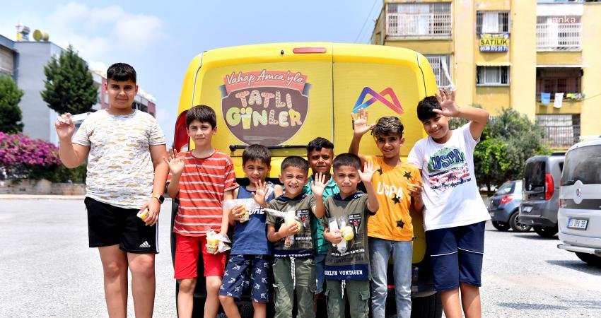 Mersin Büyükşehir Belediyesi Sosyal Hizmetler Dairesi, bu bayramda da çocuklara