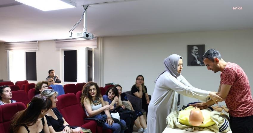 Çankaya Belediyesi, bünyesindeki Baharevleri'nde ve Aşık Veysel Engelsiz Yaşam Merkezi'nde,