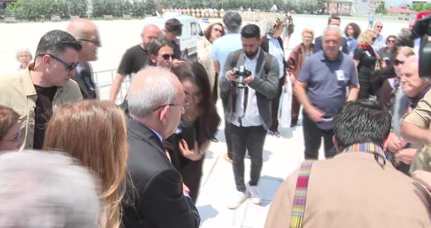 CHP Genel Başkanı Kemal Kılıçdaroğlu, dün yaşamını yitiren Devlet Sanatçısı