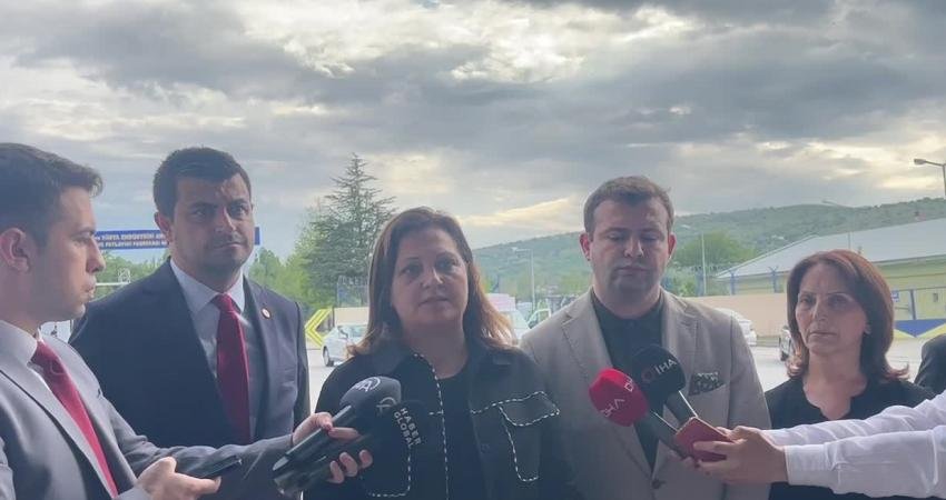 CHP Grup Başkanvekili Burcu Köksal, bugün Ankara Elmadağ’da beş işçinin