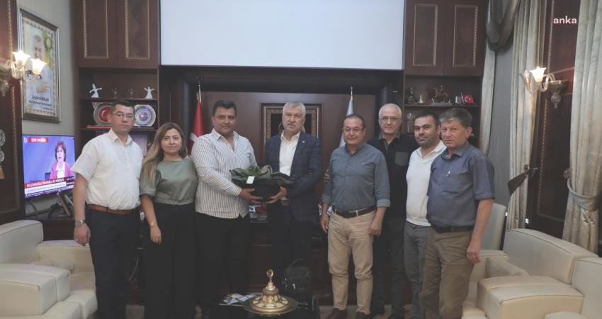 Cücenoğulları Sosyal Yardımlaşma ve Dayanışma Derneği, Adana Büyükşehir Belediye Başkanı