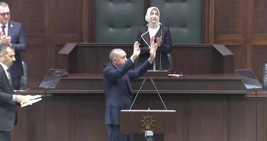 AKP Genel Başkanı ve Cumhurbaşkanı Recep Tayyip Erdoğan, AKP grup