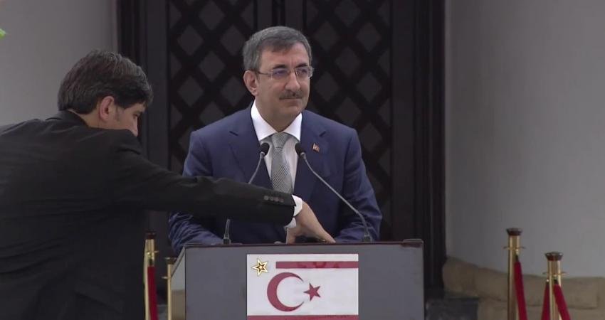 Cumhurbaşkanı Yardımcısı Cevdet Yılmaz, KKTC’yi ziyaret ederek Cumhurbaşkanı Ersin Tatar