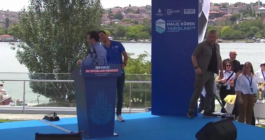 İstanbul Büyükşehir Belediye (İBB) Başkanı Ekrem İmamoğlu, Haliç’teki Su Sporları