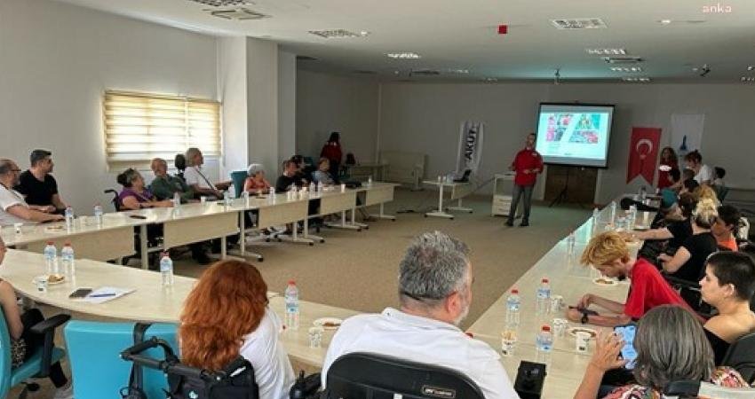 İzmir Büyükşehir Belediyesi Sosyal Projeler Dairesi Başkanlığı'na bağlı Engelsizmir Şube