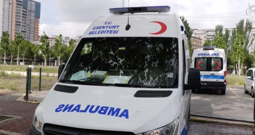 Esenyurt Belediyesi, Yükseköğretim Kurumları Sınavı’nda (YKS) öğrencileri yalnız bırakmadı. Pnömotoraks