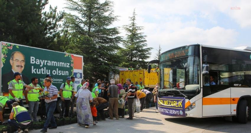 Eskişehir Büyükşehir Belediyesi (EBB), Kurban Bayramı dolayısıyla arife günü mezarlıklara