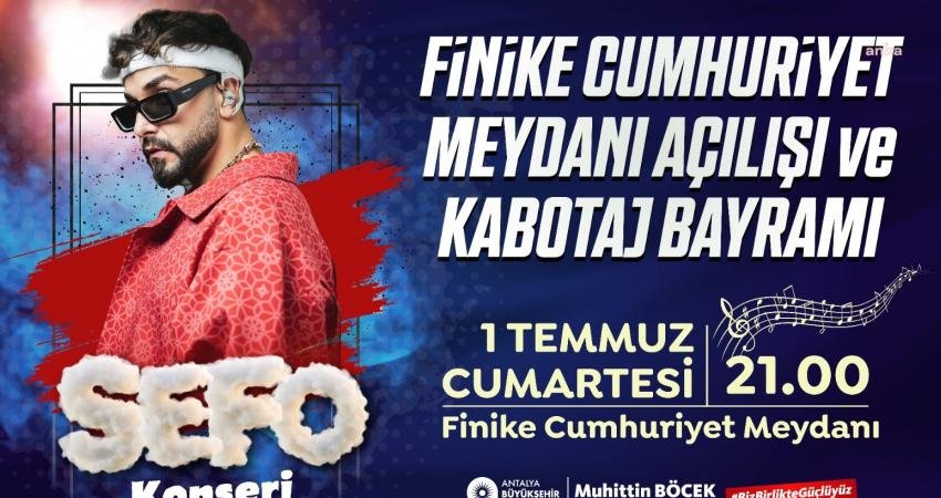 Antalya Büyükşehir Belediyesi tarafından yapımı gerçekleştirilen Finike Cumhuriyet Meydanı ve